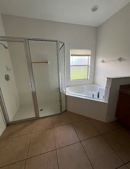 3705 Greencrest Ct — Photo 26