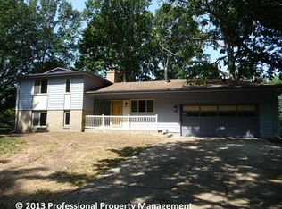 305 Dodson Dr W, Urbana, IL
