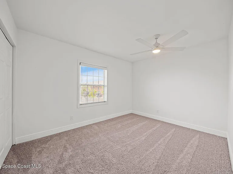 913 S Colonial Ct #C — Photo 14