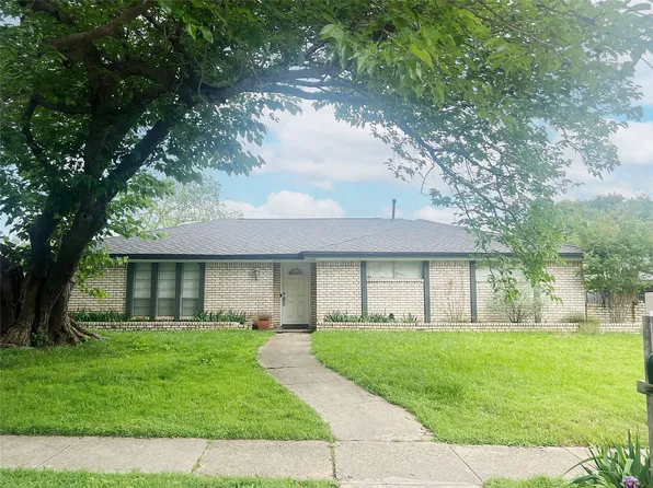 2401 Grandview Dr, Plano, TX 75075