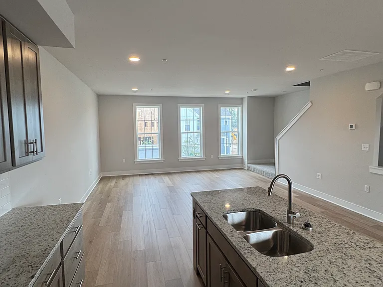 21 Snap Dragon Rd — Photo 9