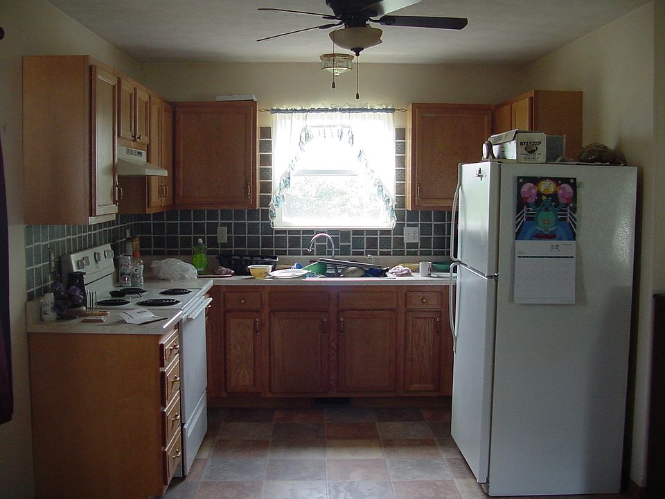 2nd image of 306 E Bay St
