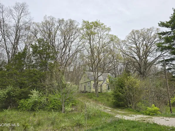 21549 Bowman Rd, Defiance, OH 43512