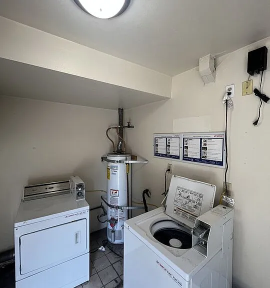 4418 Colfax Ave #2 — Photo 10