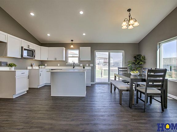 4th image of 4260 W Hancock Ct