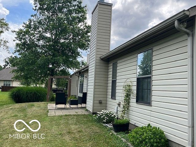 2nd image of 17717 Cedarbrook Dr