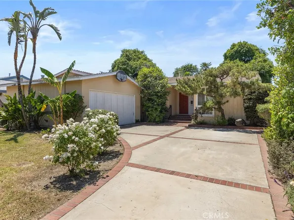 9233 Swinton Ave, North Hills, CA 91343