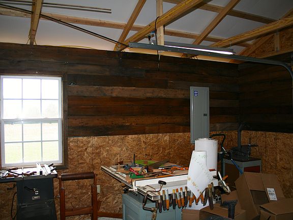 Heated/cooled wood shop