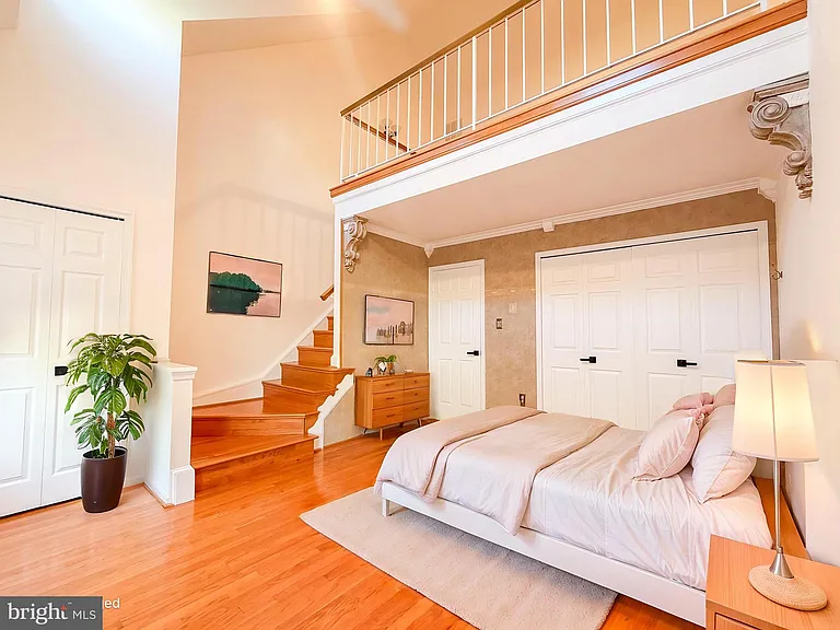 12821 Mill Brook Ct — Photo 7