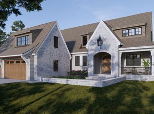 1030 Lake St E, Wayzata, MN 55391