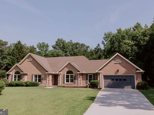 180 Jay Trl, Fayetteville, GA 30215