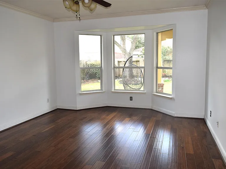 4911 Dwarf Honey Suckle Ct — Photo 11