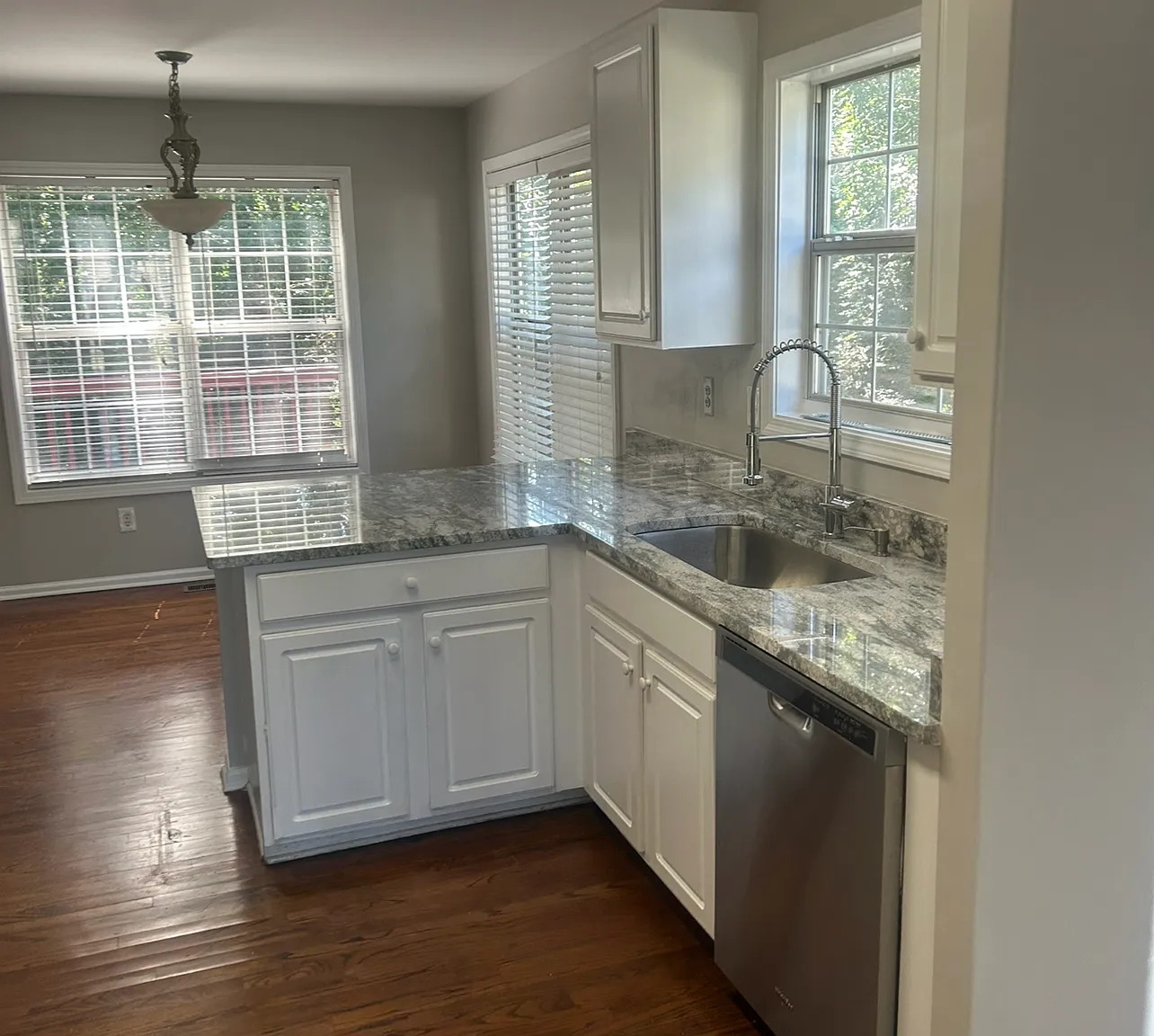 Rhonda Dale Dr, Powder Springs — Photo 3