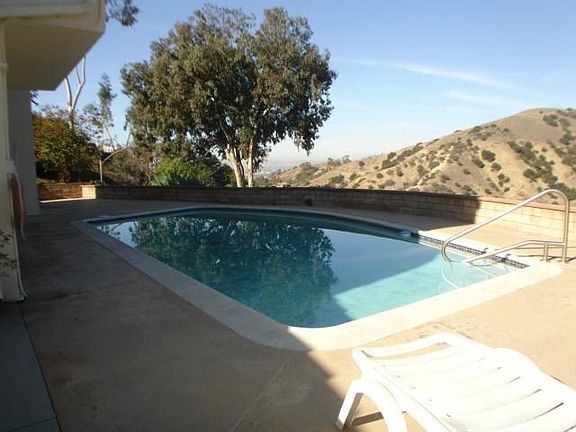2nd image of 6163 Southwind Dr