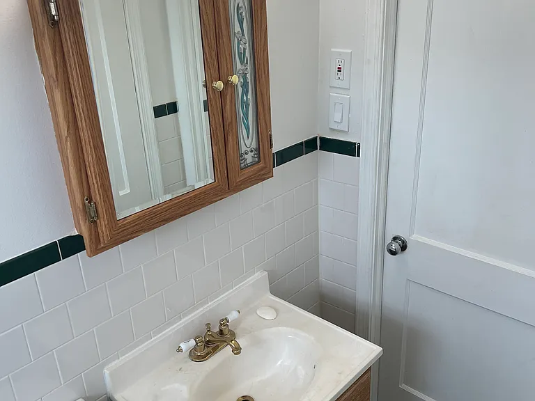 7230 Conley St — Photo 16