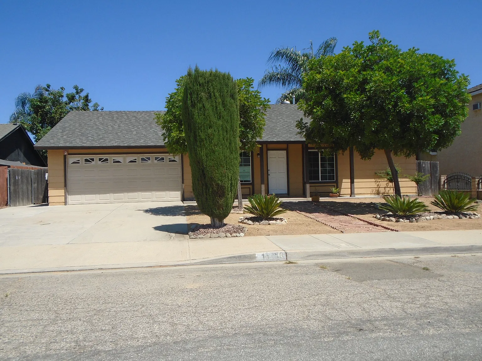 4 bed, 1428 sqft, $3,500 — Photo 1
