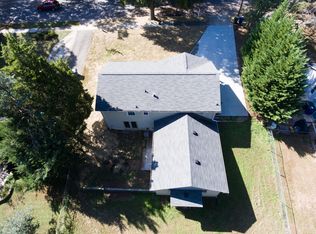 216 Northclift Dr, Raleigh, NC 27609