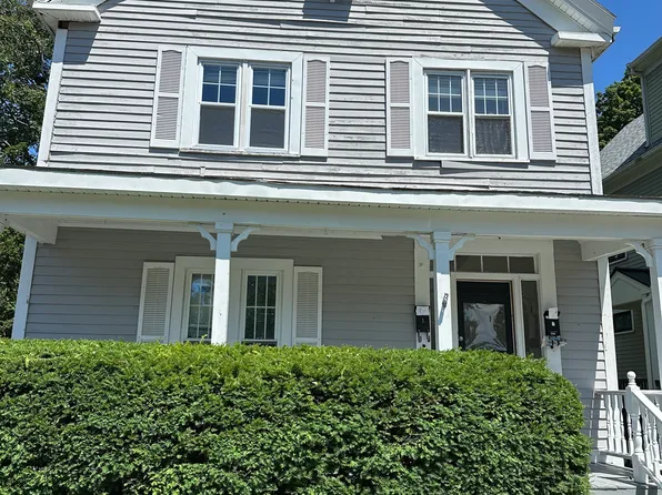 25 Lafayette St Floor 2, Wakefield, MA 01880