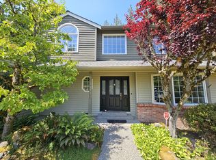2135 Squak Mountain Loop SW, Issaquah, WA 98027