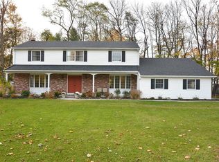 144 Wheelock Rd, Penfield, NY 14526