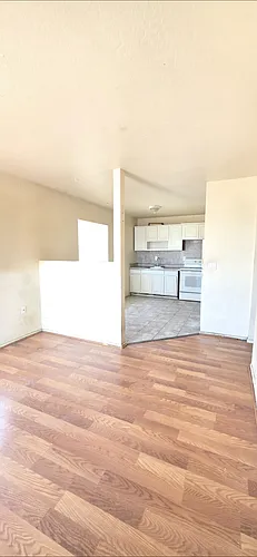 2829 W Melvin St #2 Photo 1