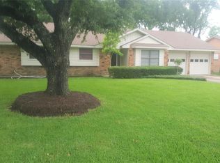 225 S West Rd, Texas City, TX 77591