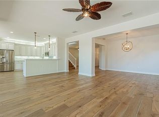 3427 Baltic Dr, Naples, FL 34119