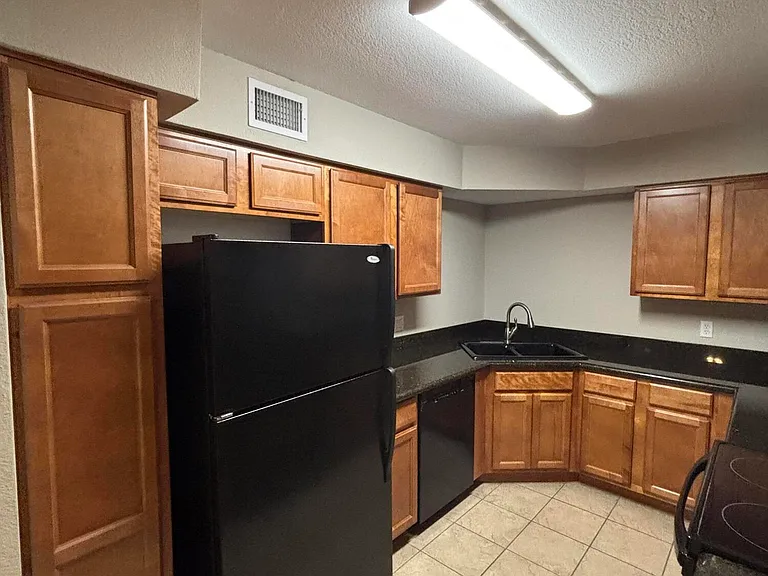 8787 E Mountain View Rd #1082 — Photo 11