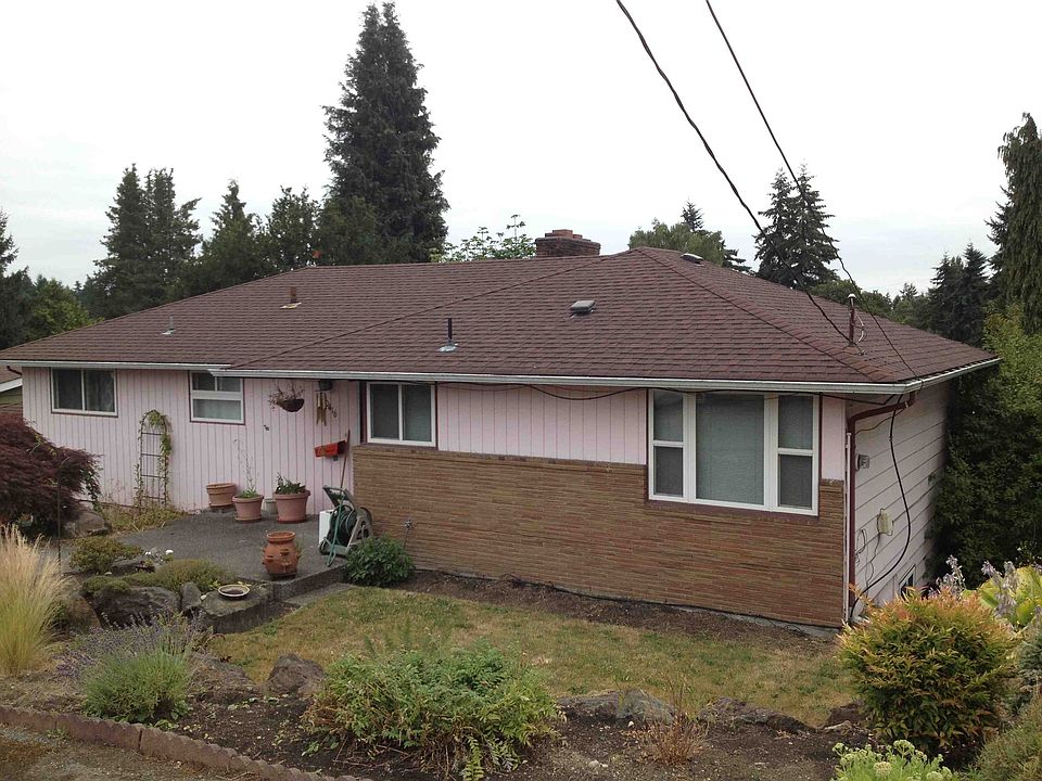 1st image of 10416 11th Ave NE