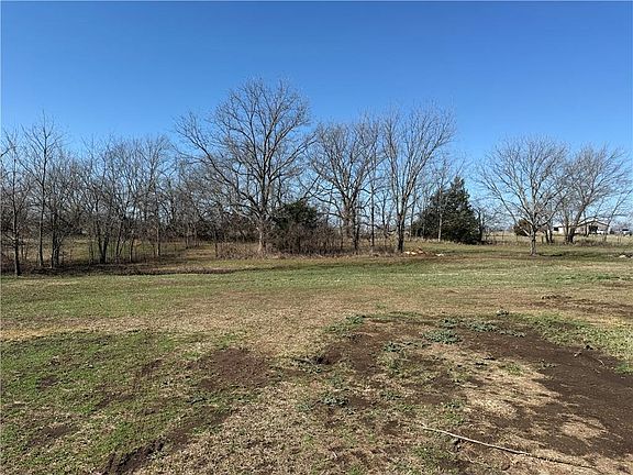 3rd image of 0 Somerset Rd