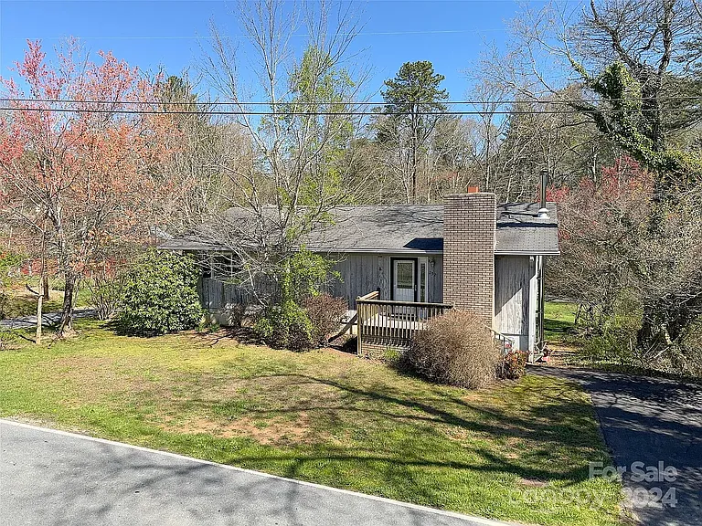 Watson Rd — Photo 16