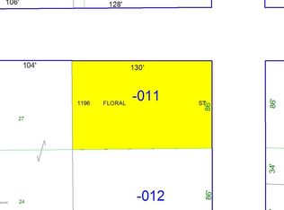624 Pleasant Ave, Holland, MI 49423