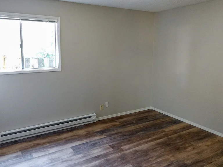 1145 Rural Ave SE — Photo 32