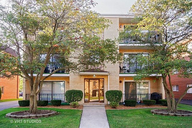 1st image of 5407 W 129th Pl #1106