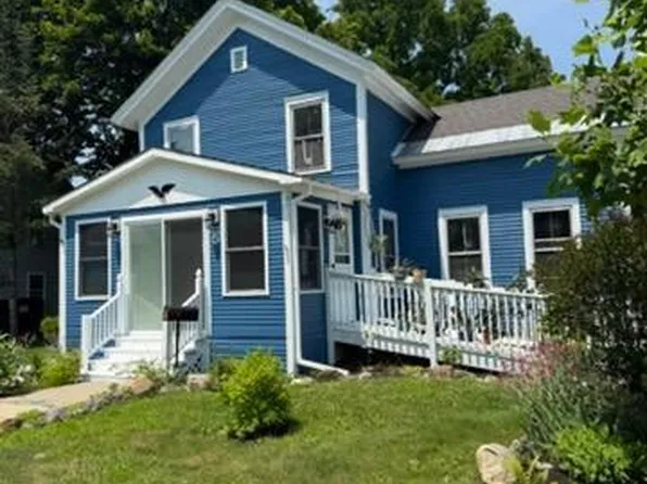 5 Pacific Street, Granville, NY 12832