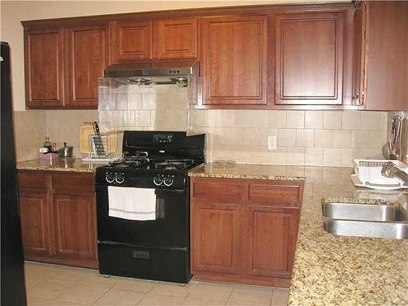 5th image of 12204 Buzz Schneider Ln