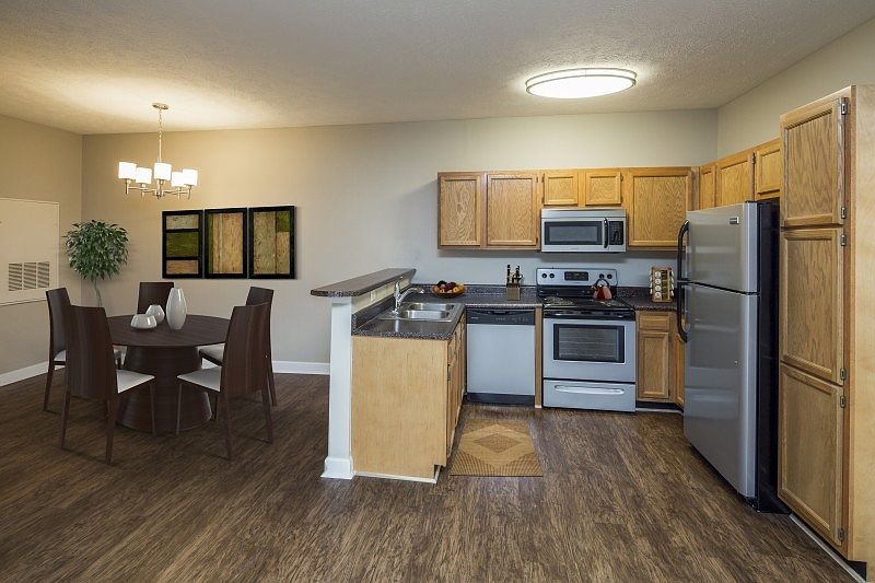 1st image of 1450 Paramount Dr #3143805