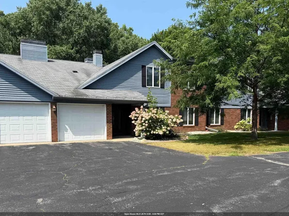 2935 Mossy Oak Cir, Green Bay, WI 54311