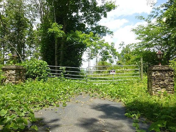 2nd image of 354 Cove Mountain Rd Lot 5