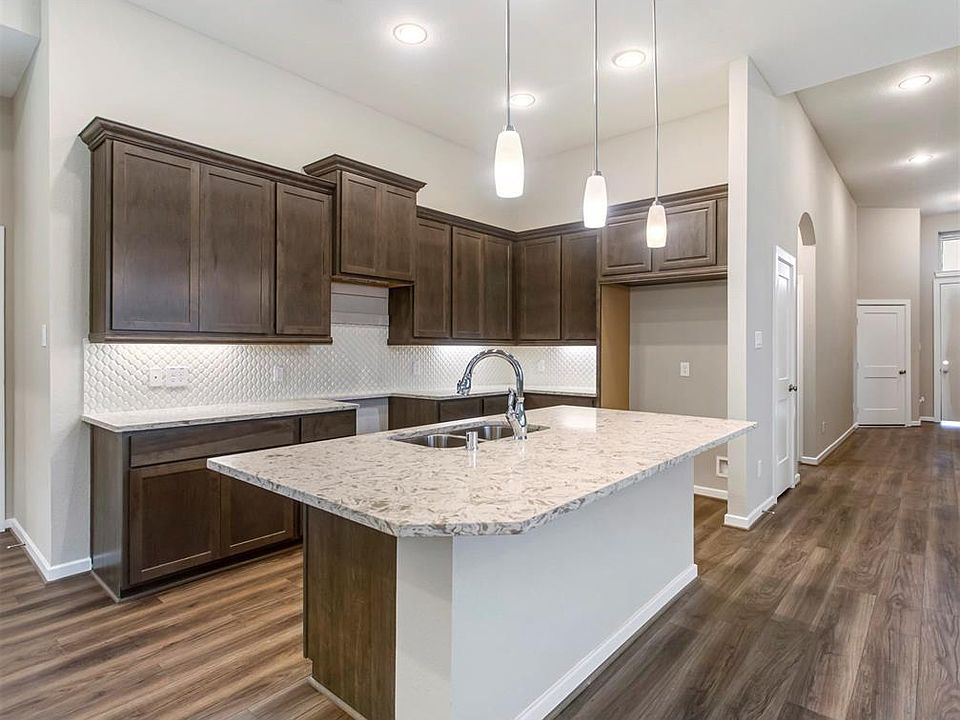 1st image of 25218 Sandy Deer Ln