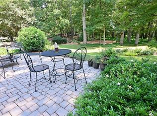 4865 Settles Point Rd, Suwanee, GA 30024