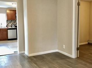 328 Franklin St, Elizabeth, NJ 07206