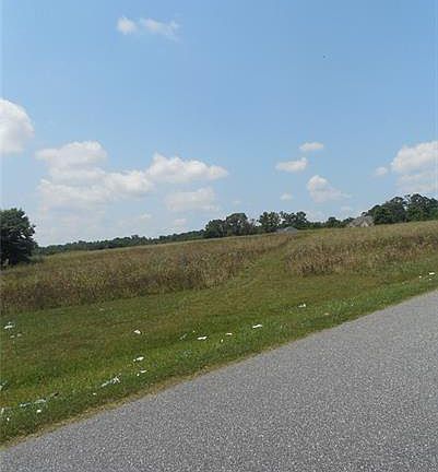 5th image of 1305 Harper Lee Dr