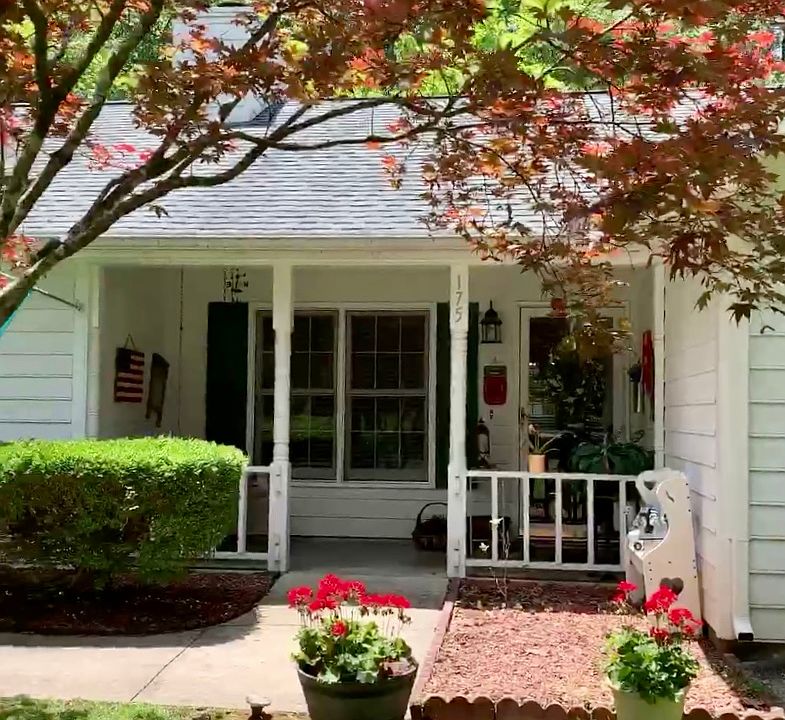 15 ruth drive newnan ga