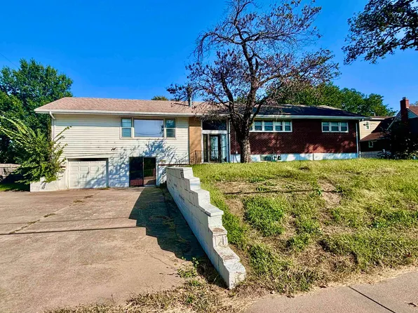 1626 N West St, Wichita, KS 67203