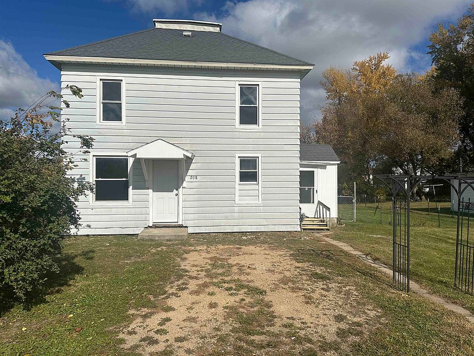1st image of 208 South St
