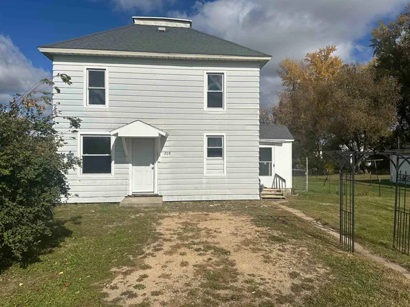 208 South St, Camp Douglas, WI 54637