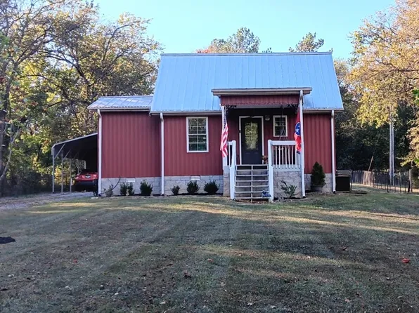 316 Hannah St, Bell Buckle, TN 37020
