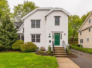 83 Fayette St, Watertown, MA 02472
