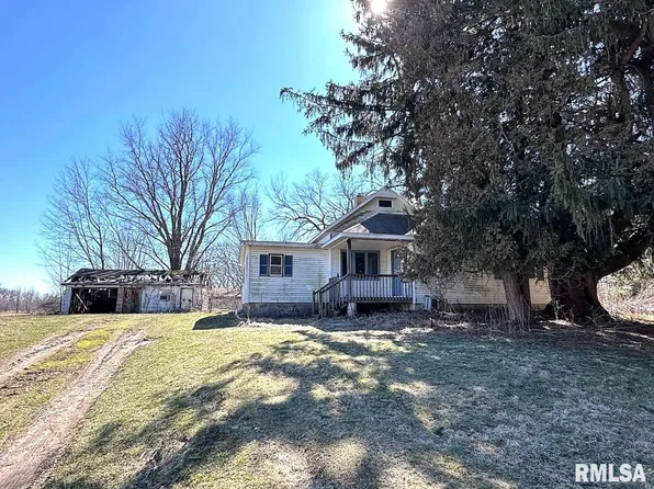 1260 Knox Highway 7, Knoxville, IL 61448